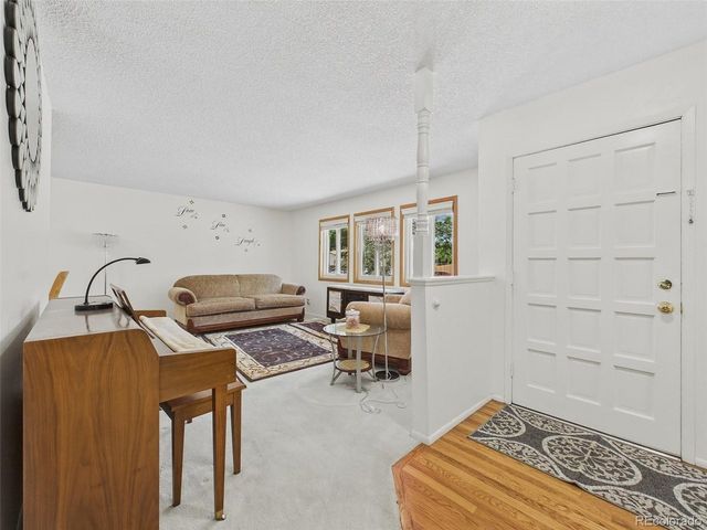 1661 S Oswego St, Aurora, CO 80012