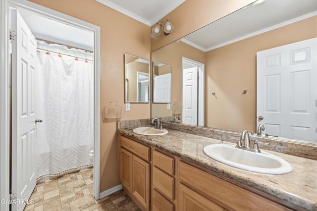 4613 W Avenue J13, Lancaster, CA 93536