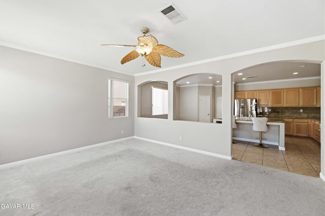 4613 W Avenue J13, Lancaster, CA 93536