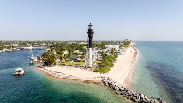 3215 NE 15TH Street 204, Pompano Beach, FL 33062