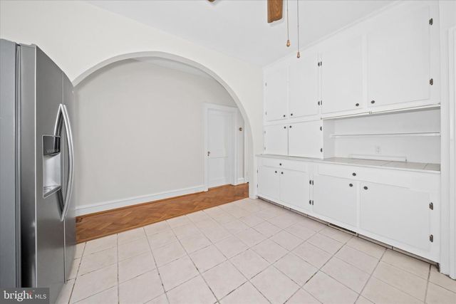 4 CORINNE CT, Wilmington, DE 19809