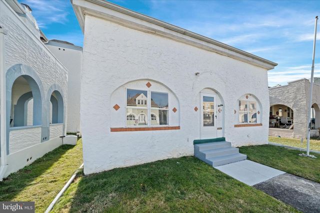 4 CORINNE CT, Wilmington, DE 19809