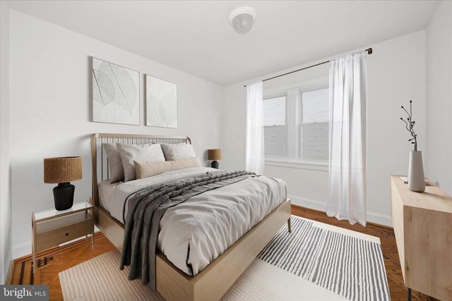 4 CORINNE CT, Wilmington, DE 19809