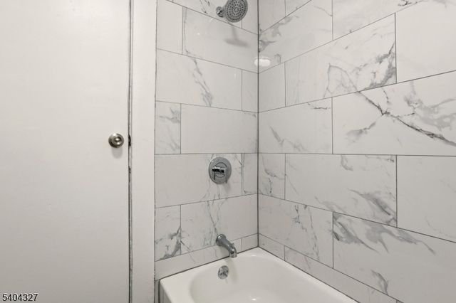 221 Wilkinson Ave, Jersey City, NJ 07305