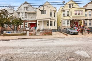 221 Wilkinson Ave, Jersey City, NJ 07305