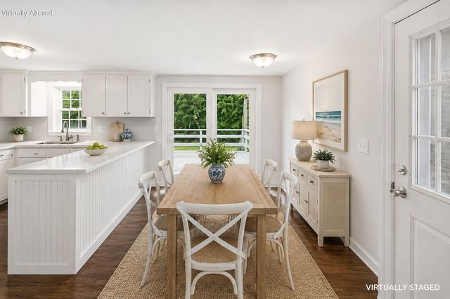90 Castlewood Circle, Hyannis, MA 02601