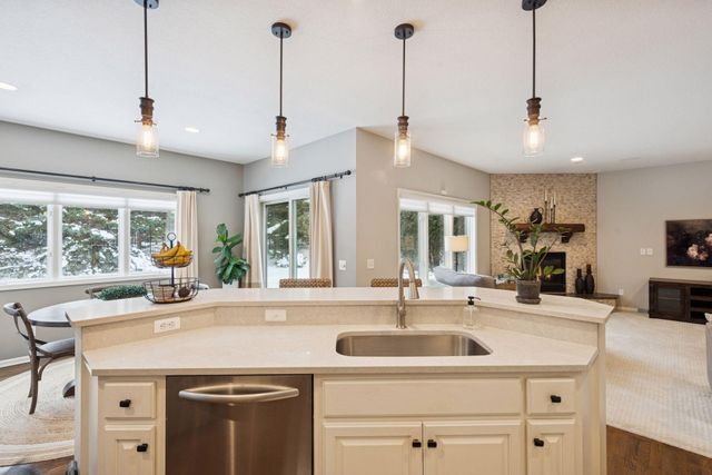 801 Interlaken, Victoria, MN 55386