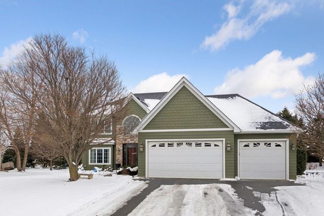 801 Interlaken, Victoria, MN 55386