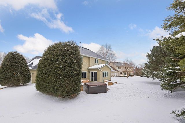 801 Interlaken, Victoria, MN 55386