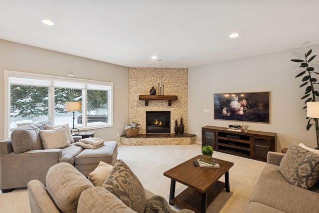 801 Interlaken, Victoria, MN 55386