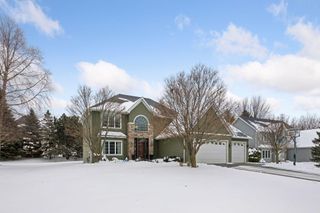 801 Interlaken, Victoria, MN 55386