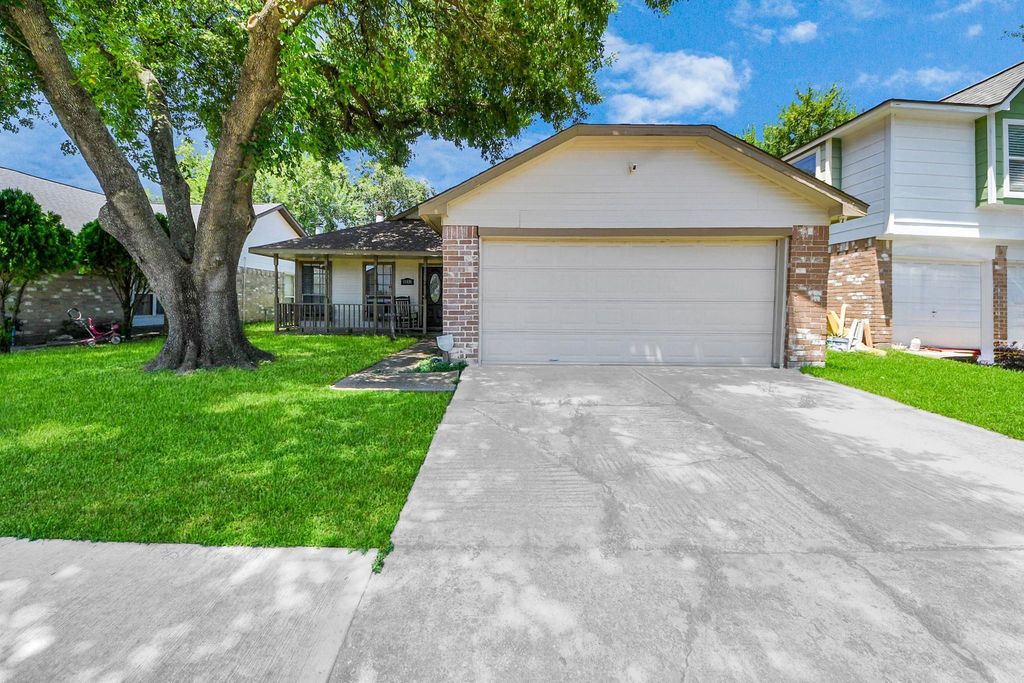 11031 Kirkmead Drive, Houston, TX 77089