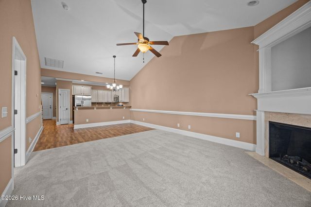 2353 Dovedale Drive B, Greenville, NC 27834