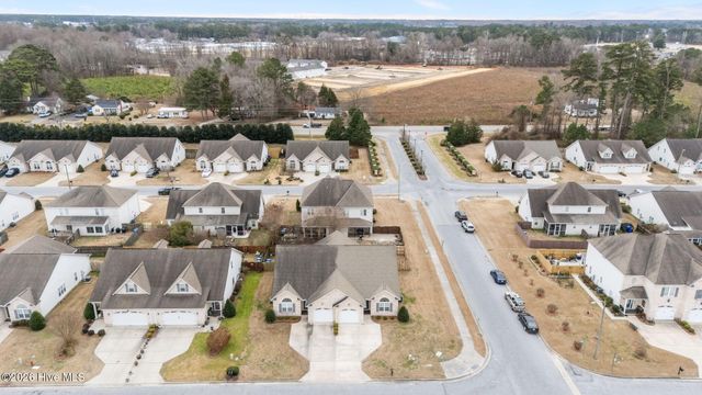 2353 Dovedale Drive B, Greenville, NC 27834