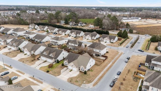 2353 Dovedale Drive B, Greenville, NC 27834