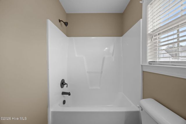 2353 Dovedale Drive B, Greenville, NC 27834