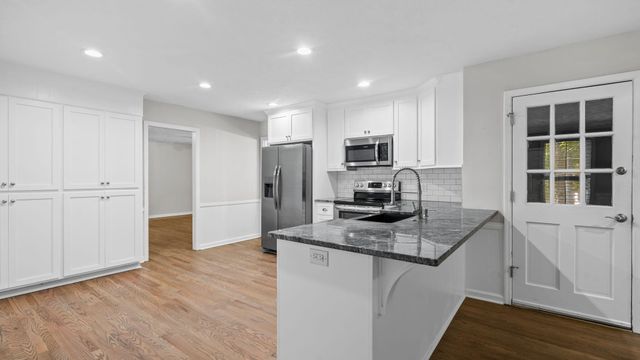 9 Whitemarsh Drive, Aiken, SC 29803