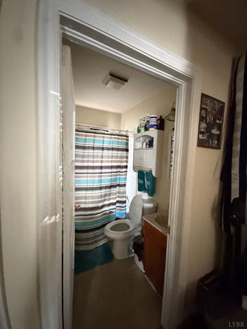 612 Thomas Road, Lynchburg, VA 24502