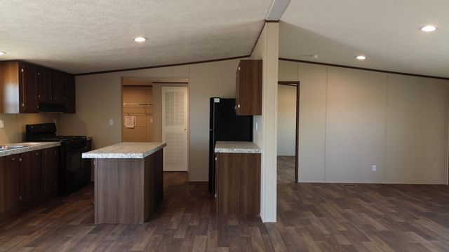 806 24th Street SW, Rio Rancho, NM 87124