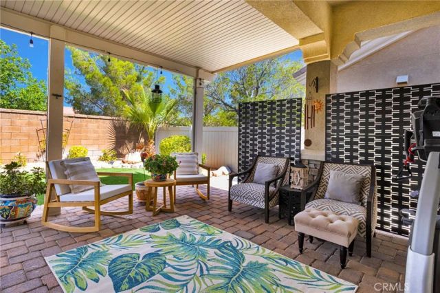 10265 Wascana Lane, Apple Valley, CA 92308