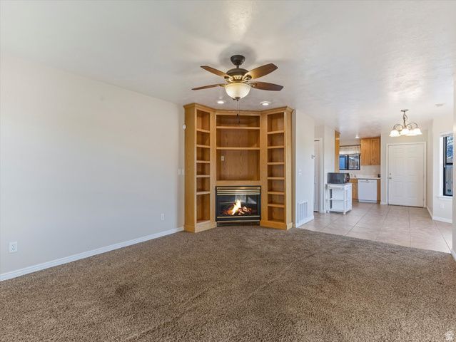 2646 W GREYHACKLE LN, Taylorsville, UT 84129