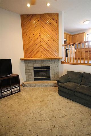 23715 S Chadwick Drive, Peculiar, MO 64078