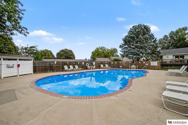 5171 S 150th Plaza, Omaha, NE 68137