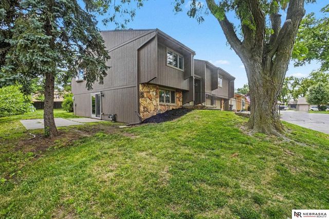 5171 S 150th Plaza, Omaha, NE 68137