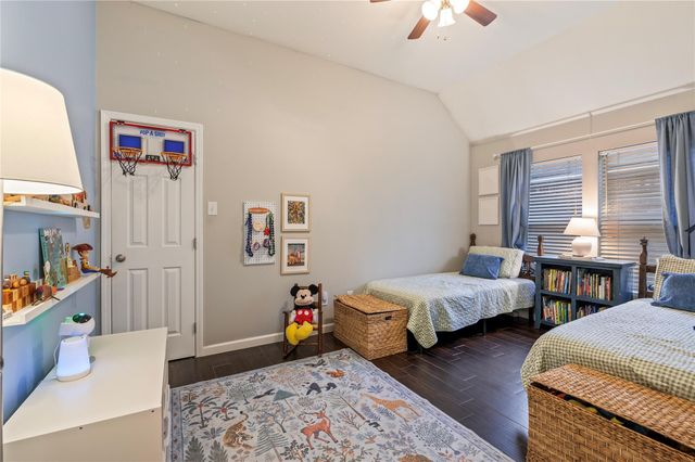 101 Arbor Springs Lane, Dickinson, TX 77539