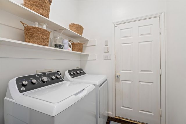 101 Arbor Springs Lane, Dickinson, TX 77539