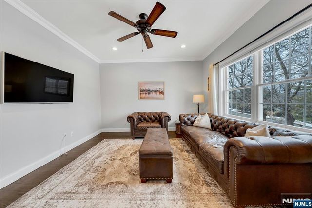 51 Terrace Street, Park Ridge, NJ 07656