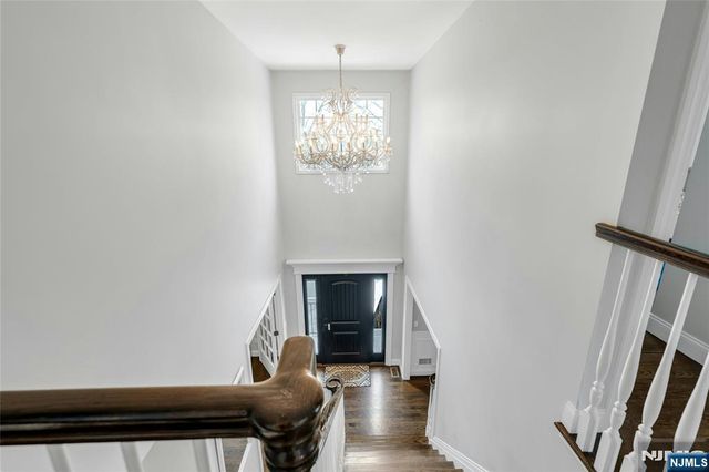 51 Terrace Street, Park Ridge, NJ 07656