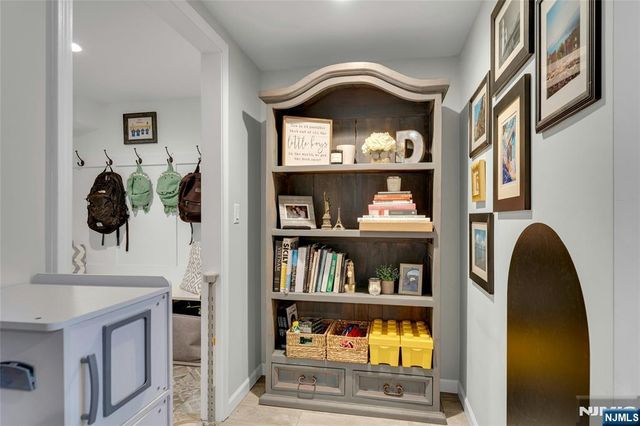 51 Terrace Street, Park Ridge, NJ 07656