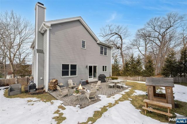 51 Terrace Street, Park Ridge, NJ 07656