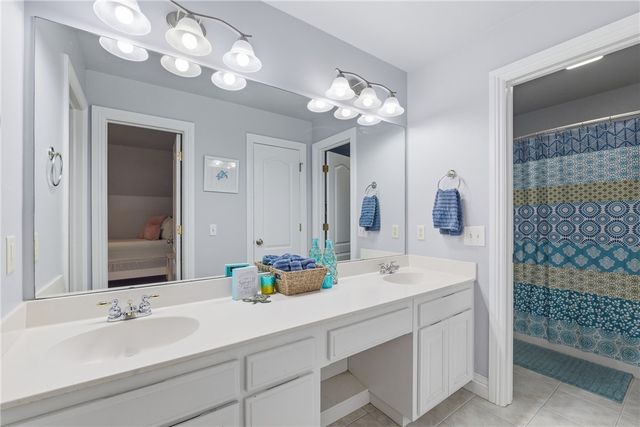 23 Stonehenge Drive, Bentonville, AR 72712