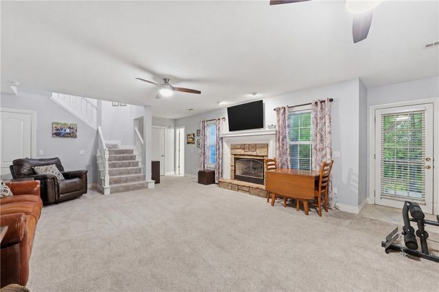 23 Stonehenge Drive, Bentonville, AR 72712