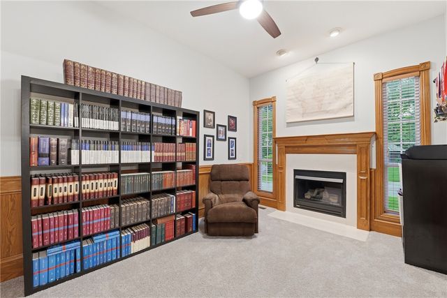 23 Stonehenge Drive, Bentonville, AR 72712