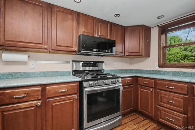 219 E Main Street, Beacon, NY 12508