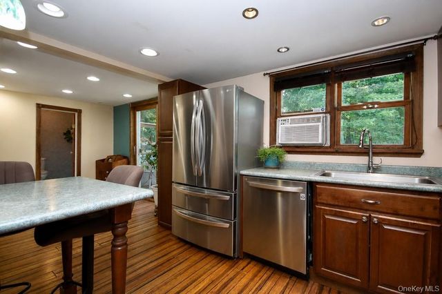 219 E Main Street, Beacon, NY 12508