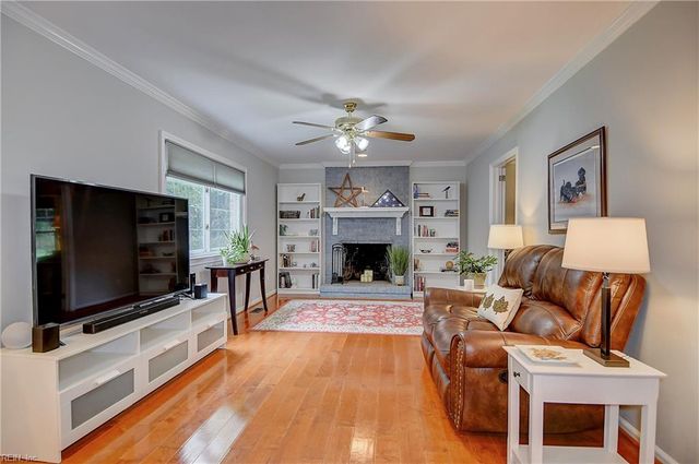 779 Sheraton DR, Virginia Beach, VA 23452
