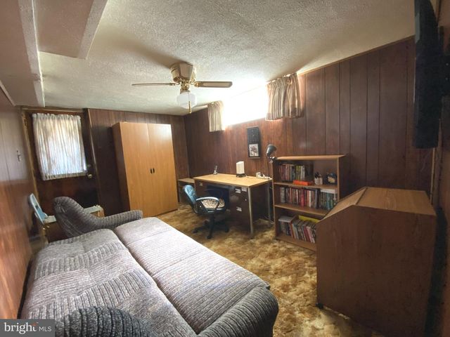 8513 BUSTLETON AVE, Philadelphia, PA 19152