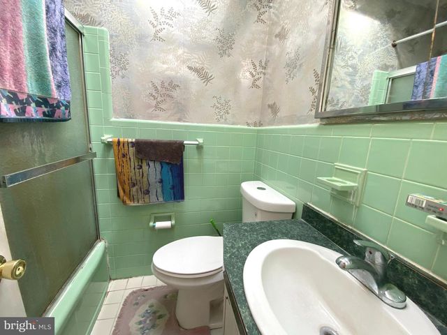 8513 BUSTLETON AVE, Philadelphia, PA 19152