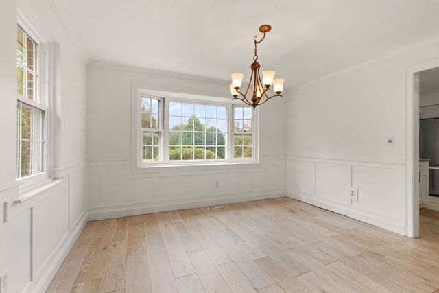 93 Claire Dr 93, Stoughton, MA 02072