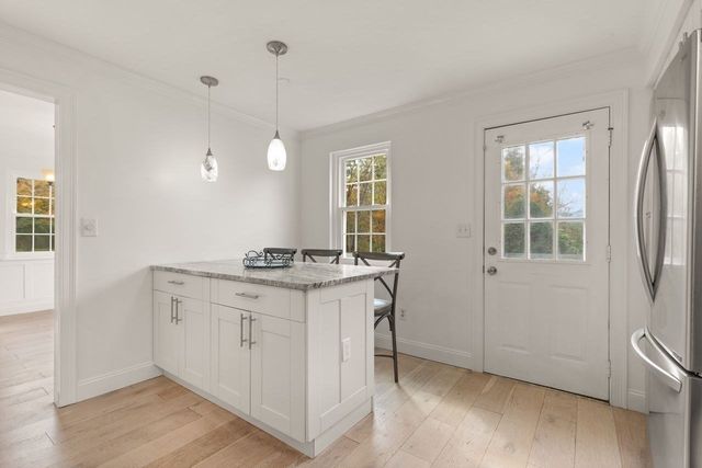 93 Claire Dr 93, Stoughton, MA 02072