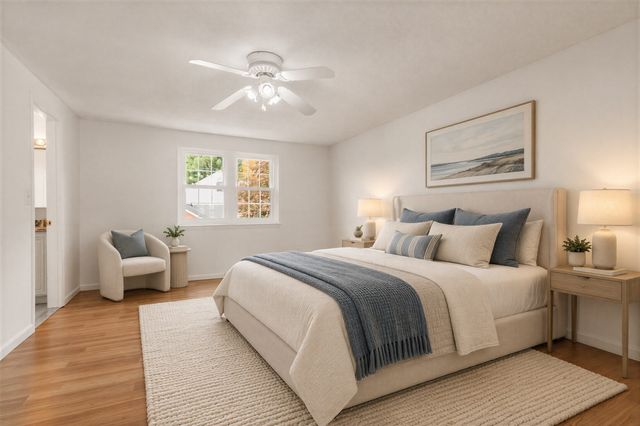 93 Claire Dr 93, Stoughton, MA 02072
