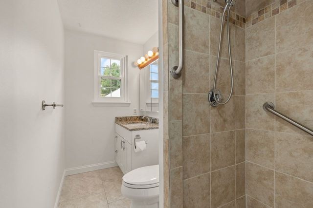 93 Claire Dr 93, Stoughton, MA 02072