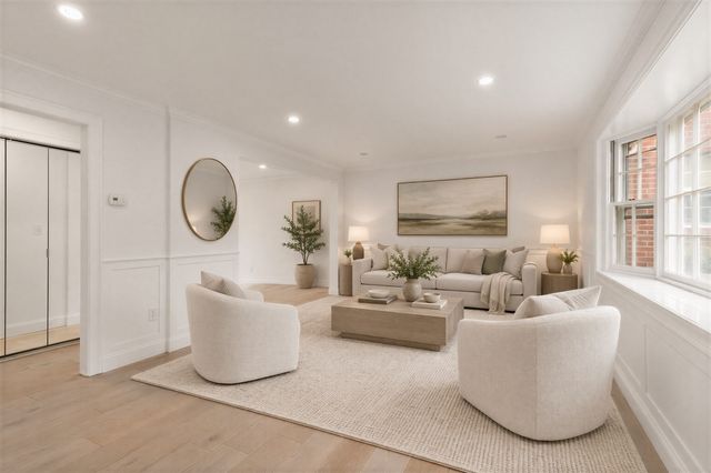 93 Claire Dr 93, Stoughton, MA 02072