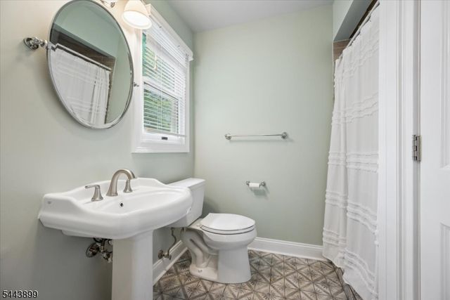 29 Hillside Ter, Bernards Twp., NJ 07920
