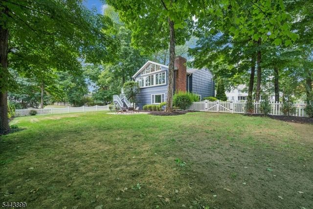 29 Hillside Ter, Bernards Twp., NJ 07920