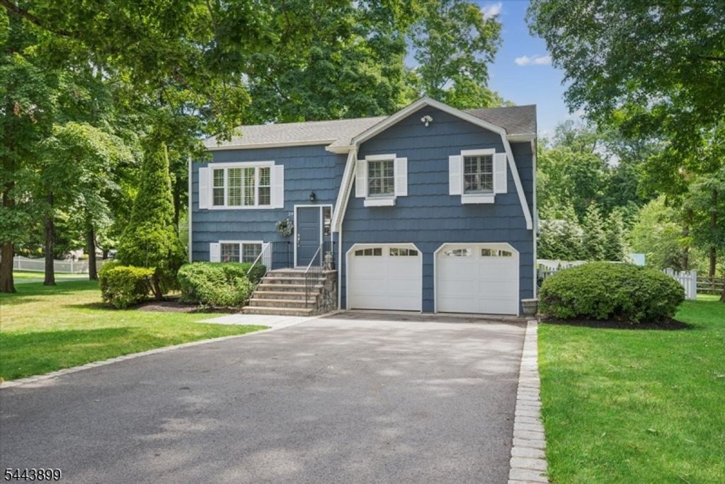 29 Hillside Ter, Bernards Twp., NJ 07920